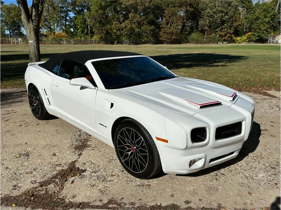 2011 Chevrolet Camaro 5th Gen - Image 11 of 31