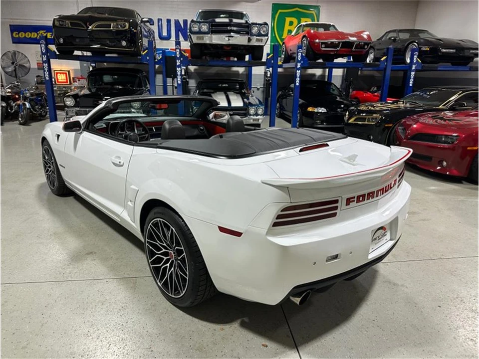 2011 Chevrolet Camaro 5th Gen - Image 6 of 31