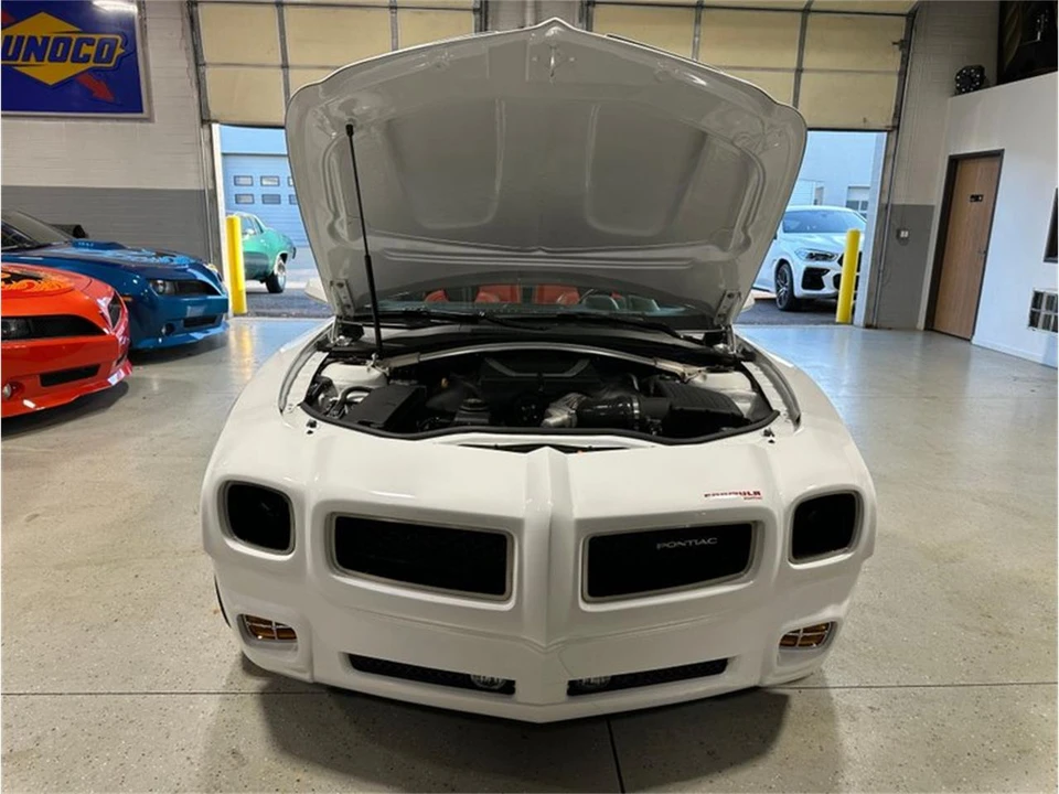 2011 Chevrolet Camaro 5th Gen - Image 22 of 31