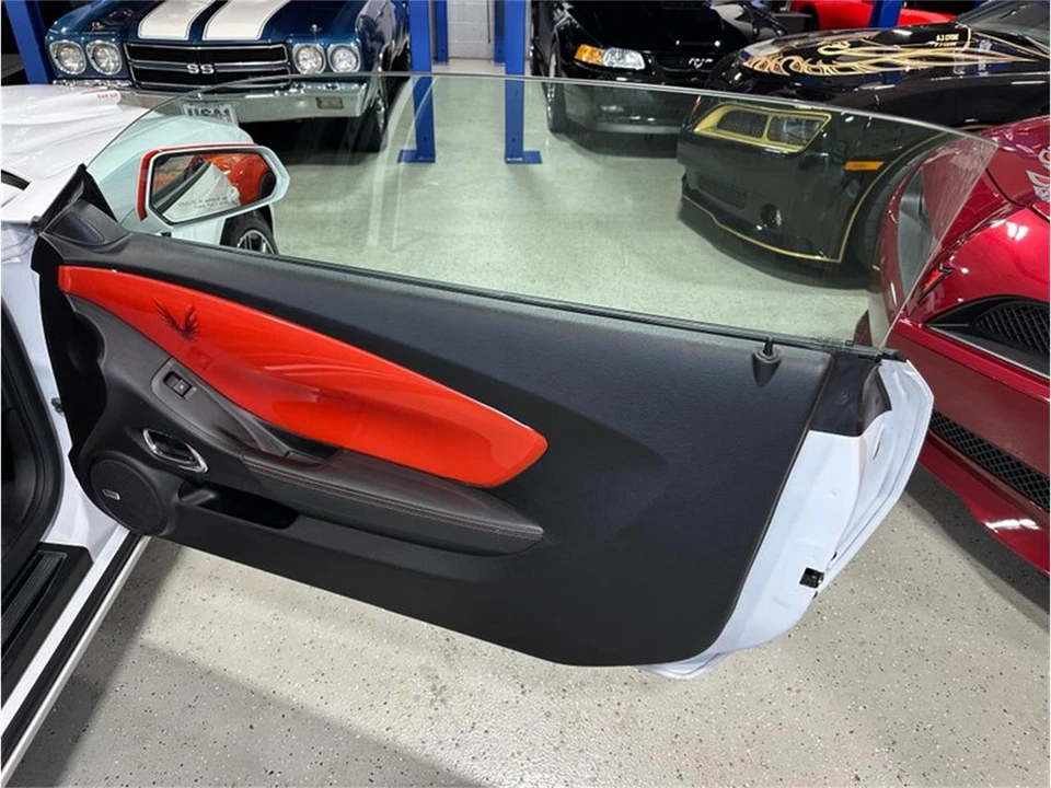 2011 Chevrolet Camaro 5th Gen - Image 19 of 31