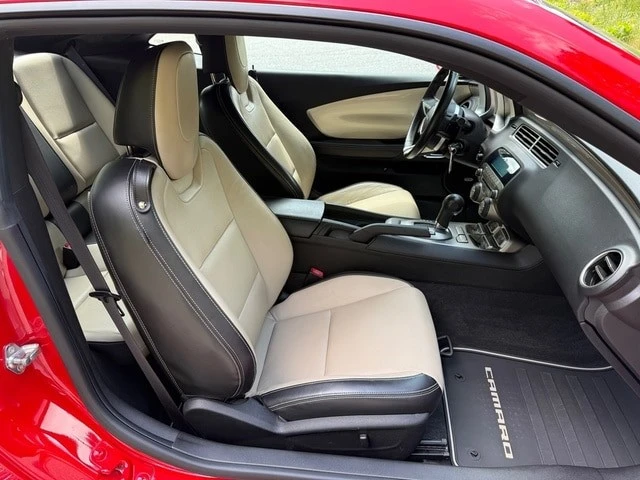 2011 Chevrolet Camaro 5th Gen - Image 17 of 25