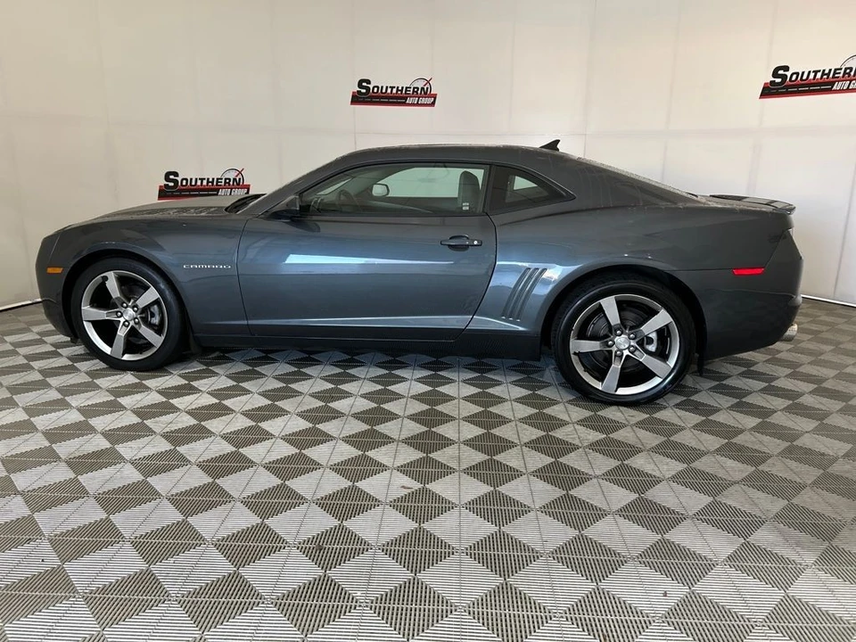 2011 Chevrolet Camaro 5th Gen - Image 2 of 12