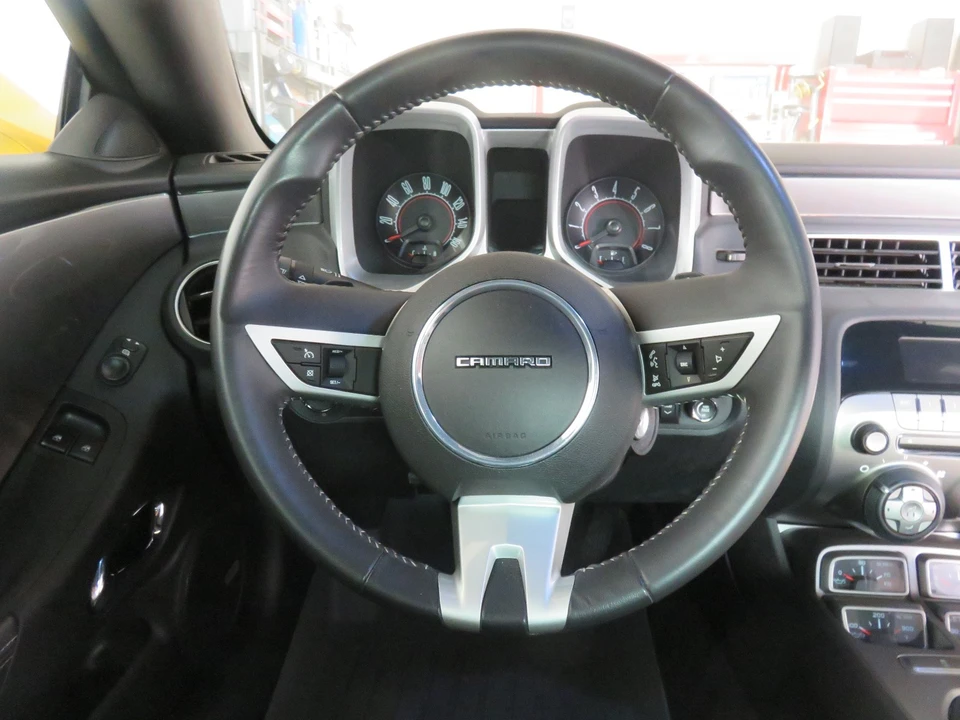2011 Chevrolet Camaro 5th Gen - Image 18 of 29