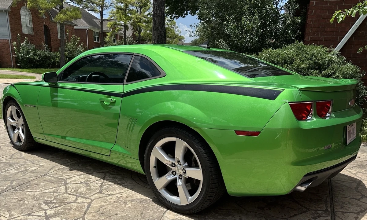 2011 Chevrolet Camaro SS 5th Gen - Image 26 of 31