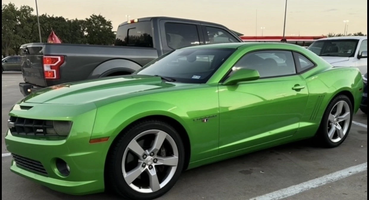 2011 Chevrolet Camaro SS 5th Gen - Image 8 of 31