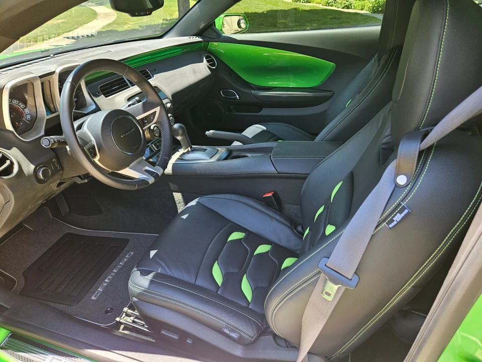 2011 Chevrolet Camaro SS 5th Gen - Image 18 of 31