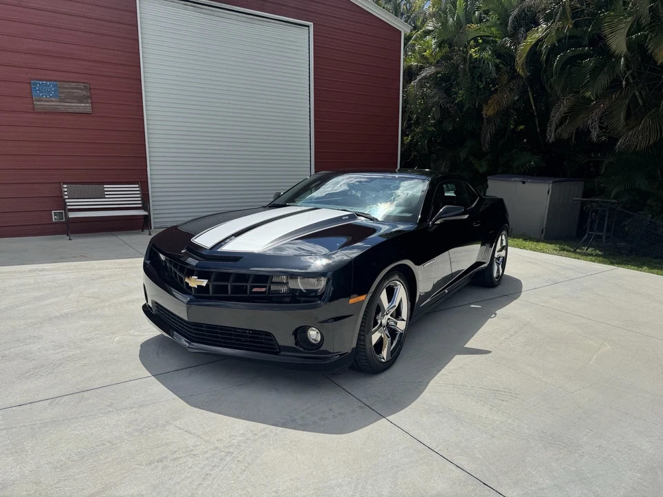 2011 Chevrolet Camaro SS 5th Gen - Image 3 of 31