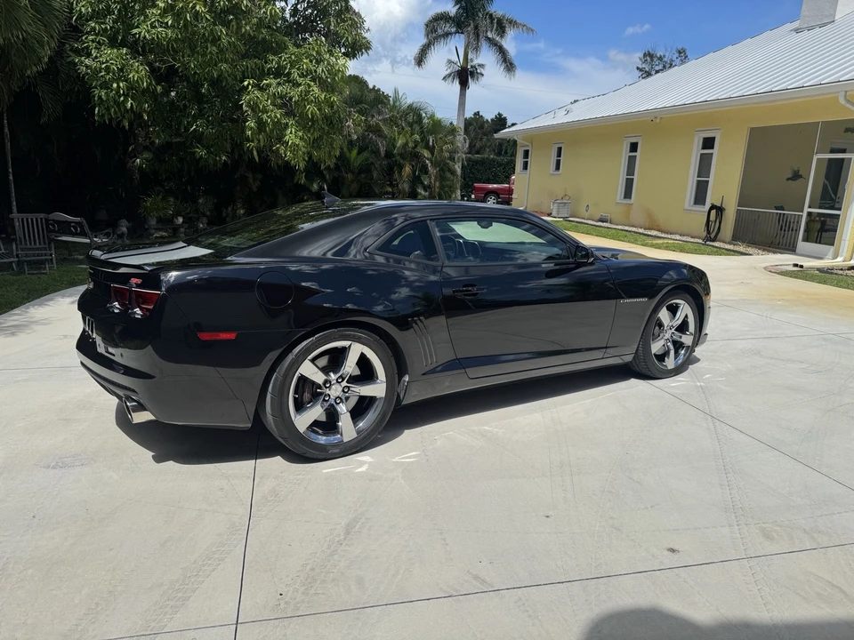 2011 Chevrolet Camaro SS 5th Gen - Image 8 of 31