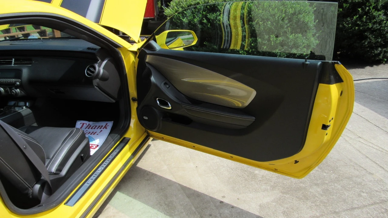 2011 Chevrolet Camaro SS 5th Gen - Image 11 of 21