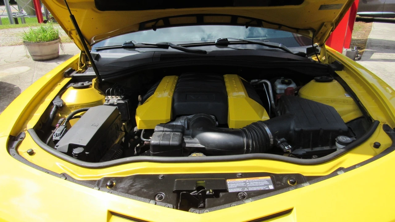 2011 Chevrolet Camaro SS 5th Gen - Image 2 of 21