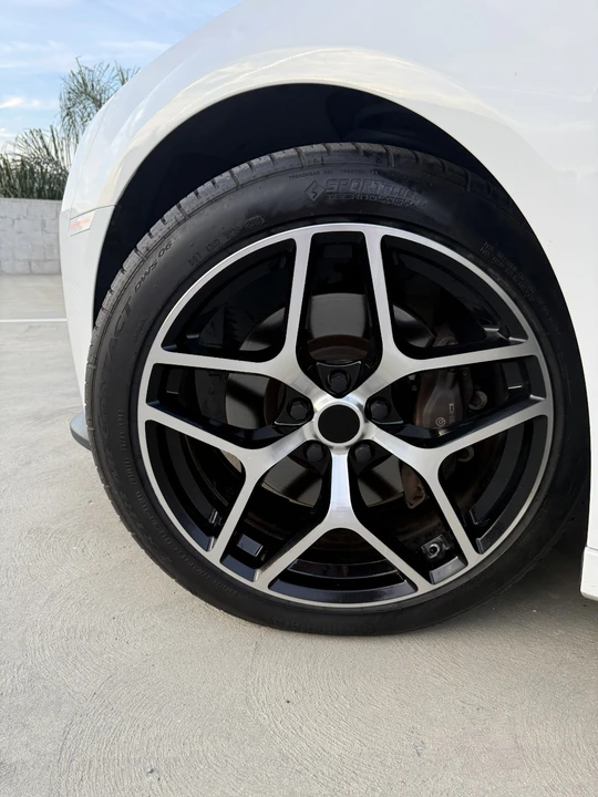 2011 Chevrolet Camaro SS 5th Gen - Image 21 of 31