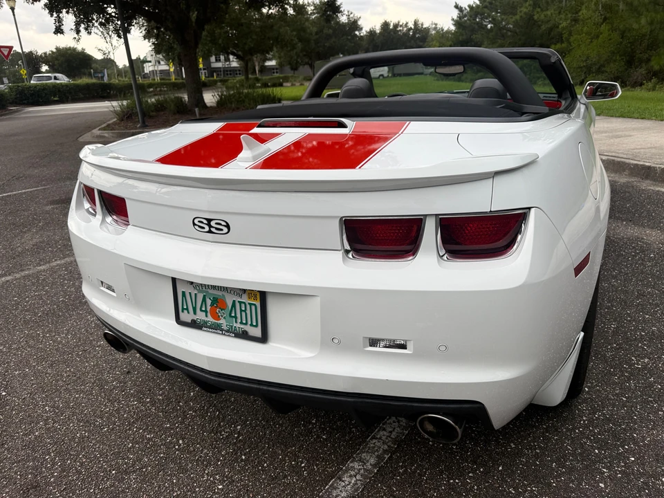 2011 Chevrolet Camaro SS 5th Gen - Image 9 of 31