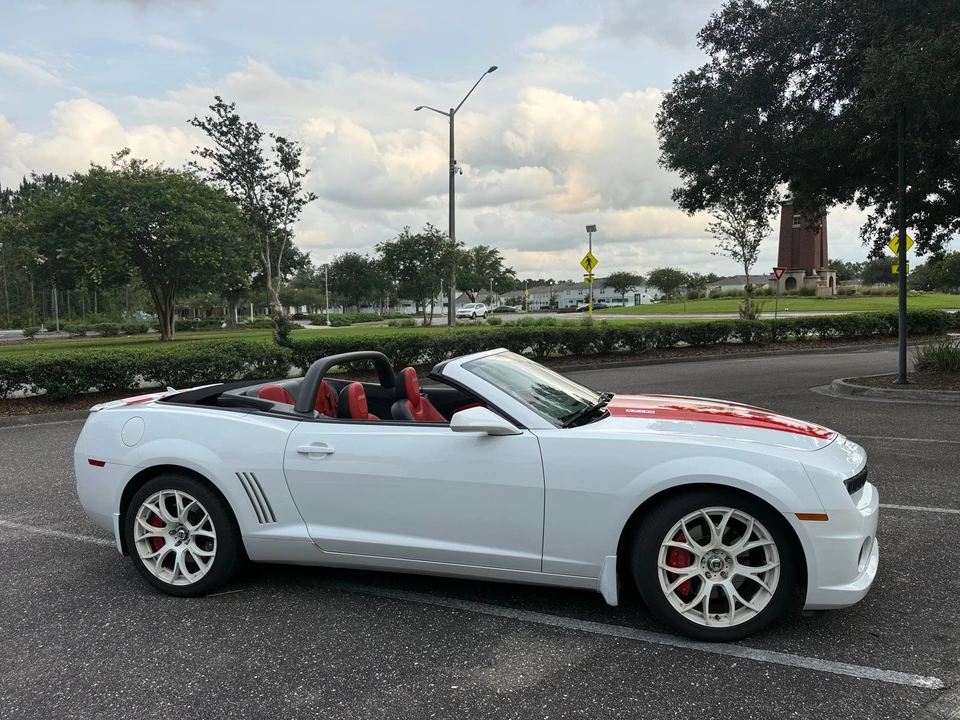 2011 Chevrolet Camaro SS 5th Gen - Image 10 of 31