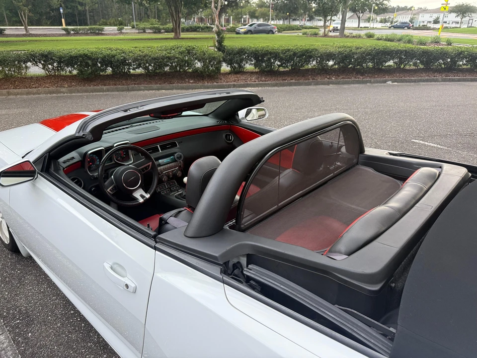 2011 Chevrolet Camaro SS 5th Gen - Image 28 of 31