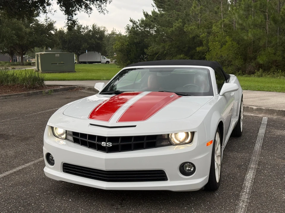 2011 Chevrolet Camaro SS 5th Gen - Image 16 of 31