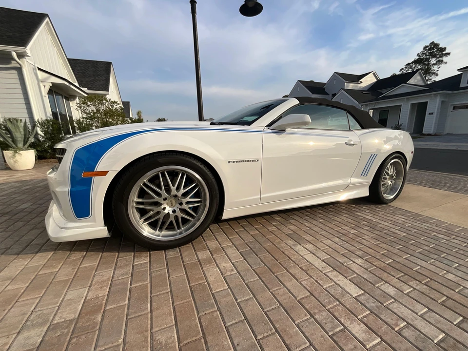 2011 Chevrolet Camaro SS 5th Gen - Image 24 of 31
