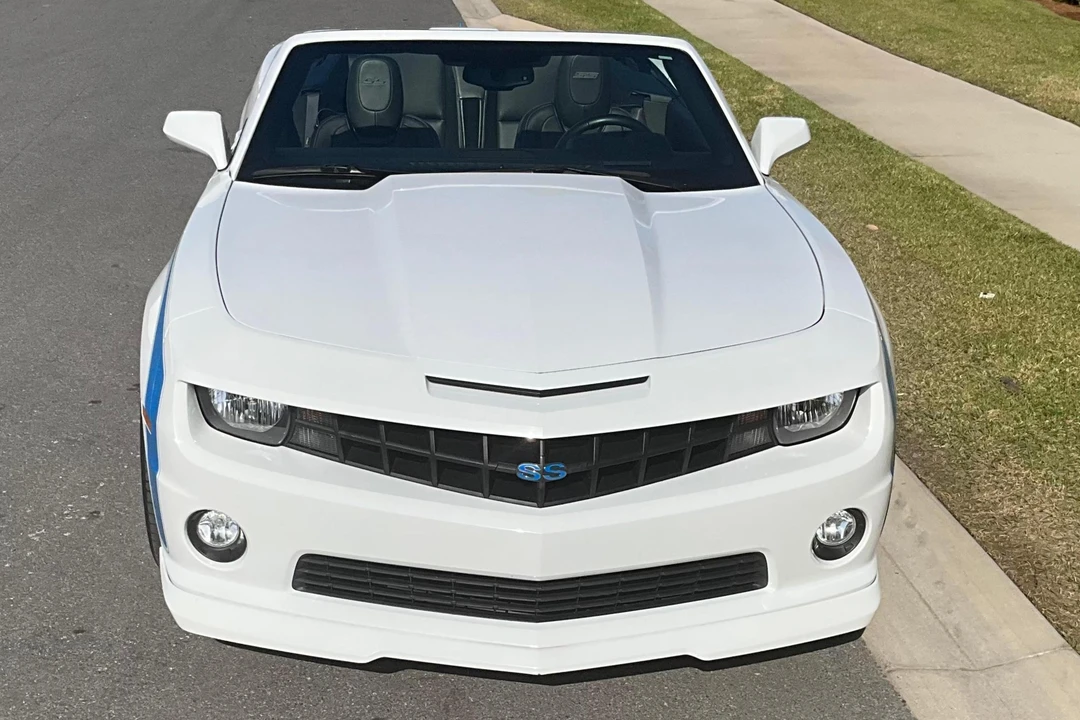 2011 Chevrolet Camaro SS 5th Gen - Image 2 of 31