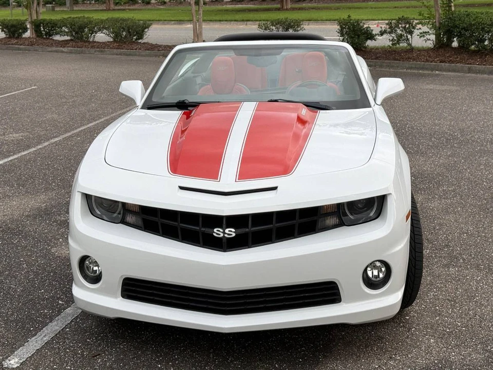 2011 Chevrolet Camaro SS 5th Gen - Image 2 of 9