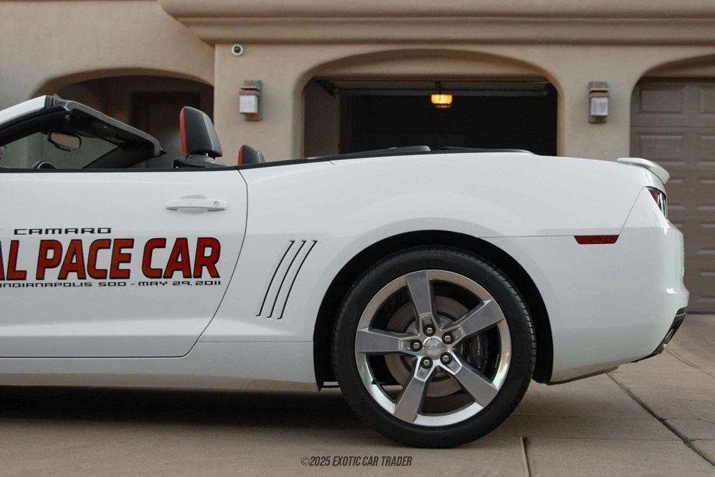 2011 Chevrolet Camaro SS 5th Gen - Image 5 of 12