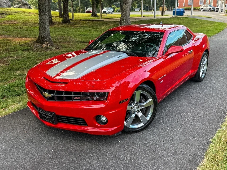 2011 Chevrolet Camaro SS 5th Gen - Image 5 of 31