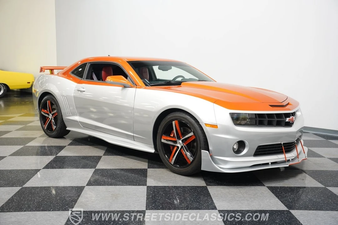 2011 Chevrolet Camaro SS 5th Gen - Image 17 of 21