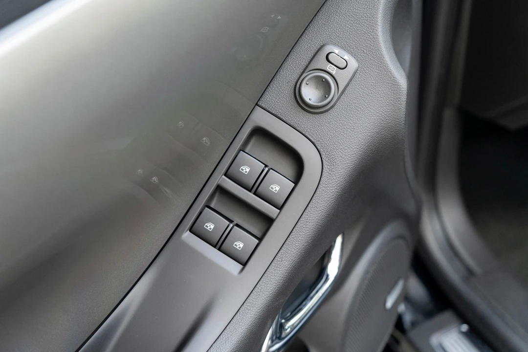 2011 Chevrolet Camaro SS 5th Gen - Image 12 of 31