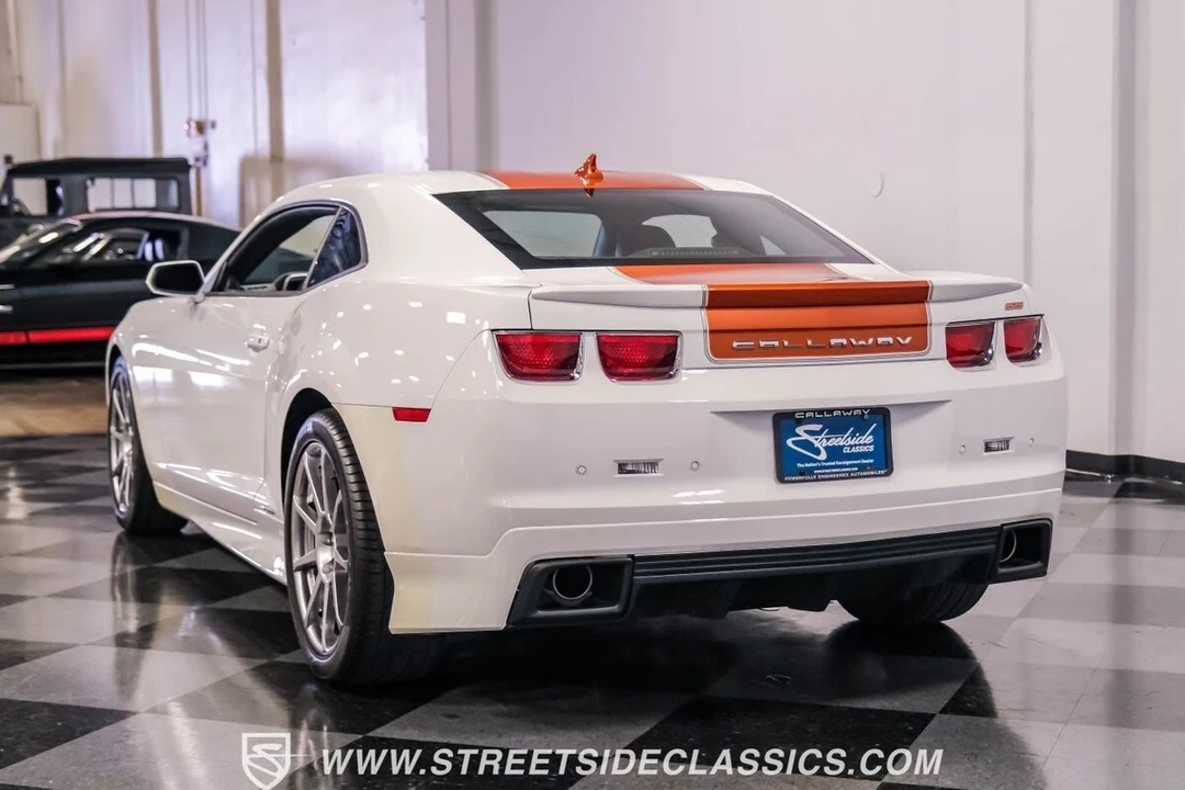 2011 Chevrolet Camaro 5th Gen - Image 10 of 12