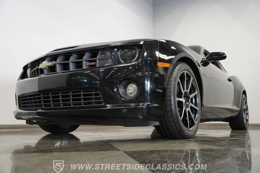 2011 Chevrolet Camaro - Image 21 of 31