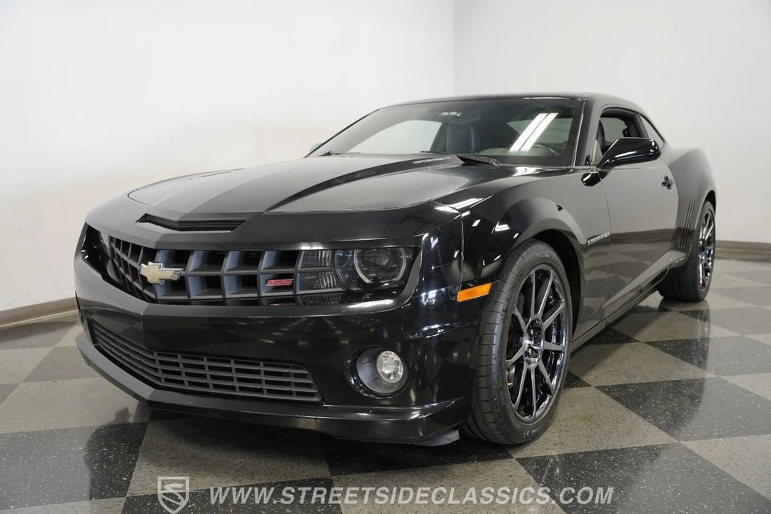2011 Chevrolet Camaro - Image 19 of 31