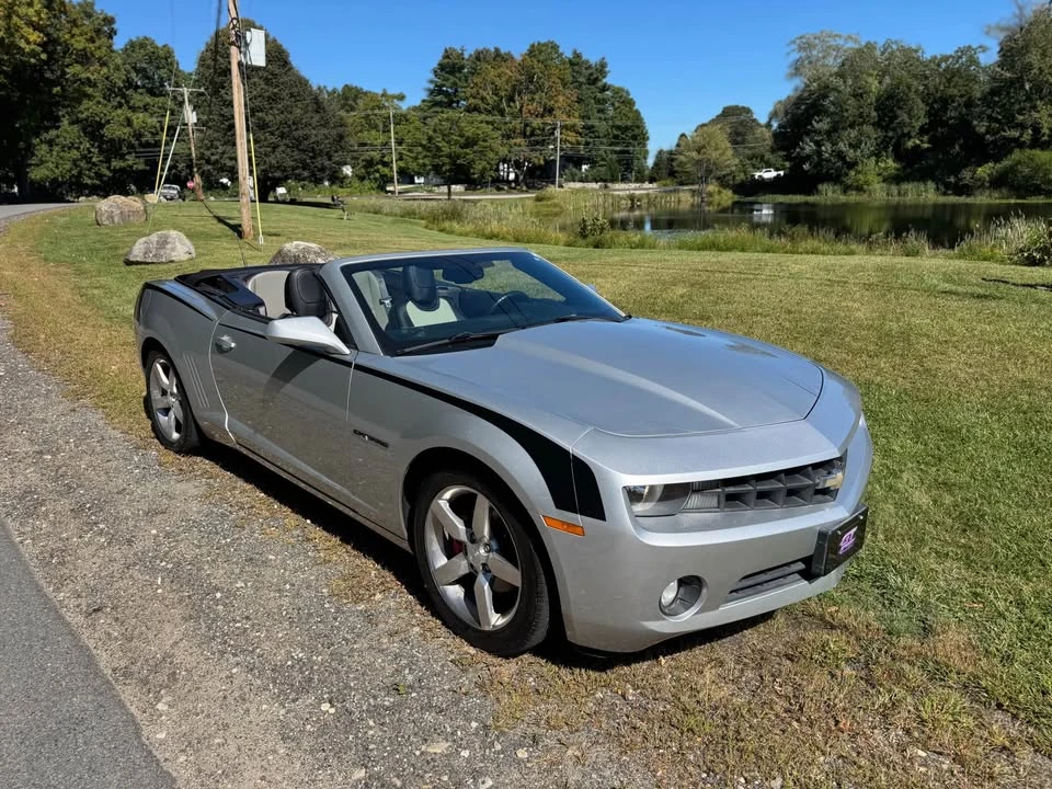 2011 Chevrolet Camaro 5th Gen - Image 2 of 20