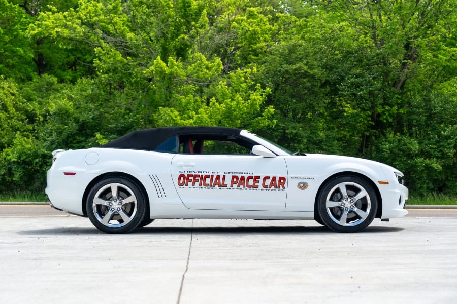 2011 Chevrolet Camaro 5th Gen - Image 2 of 27