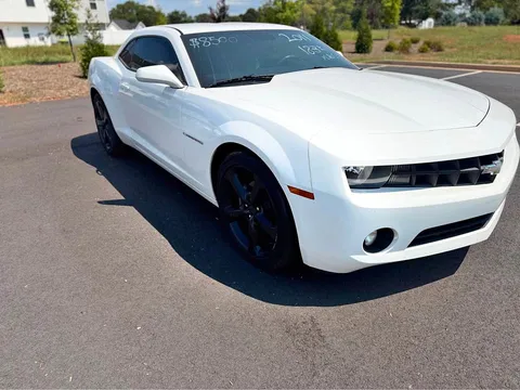 2011 Chevrolet Camaro Coupe 2D