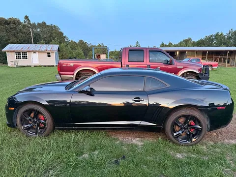 2011 Chevrolet Camaro Coupe 2D