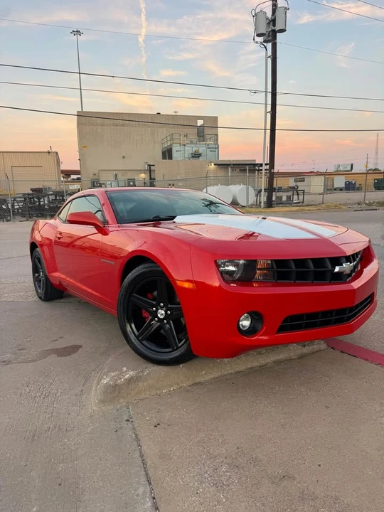 2011 Chevrolet Camaro 5th Gen - Image 2 of 16