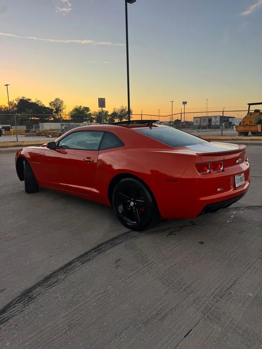 2011 Chevrolet Camaro 5th Gen - Image 7 of 16