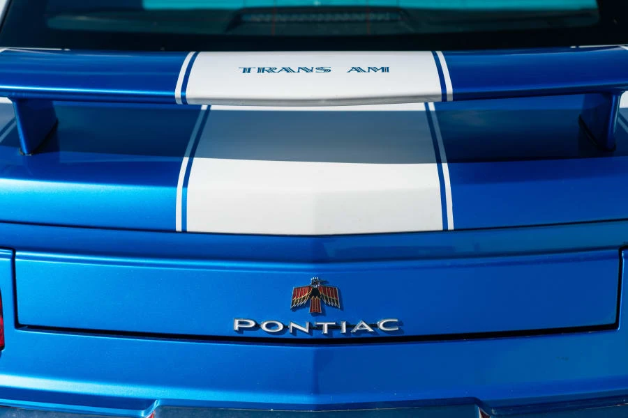 2011 Chevrolet Camaro 5th Gen - Image 11 of 24