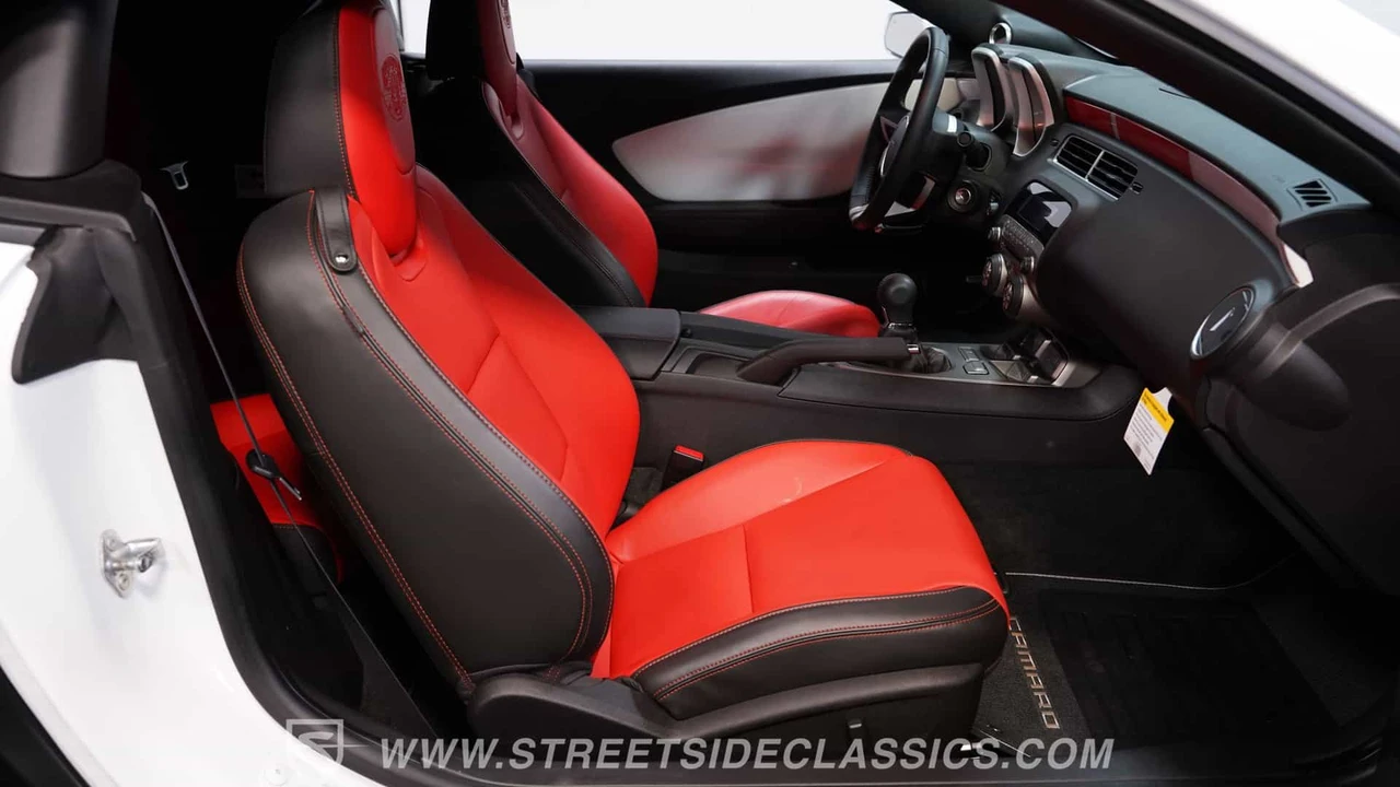 2011 Chevrolet Camaro 5th Gen - Image 24 of 29