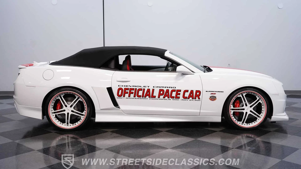 2011 Chevrolet Camaro 5th Gen - Image 9 of 29