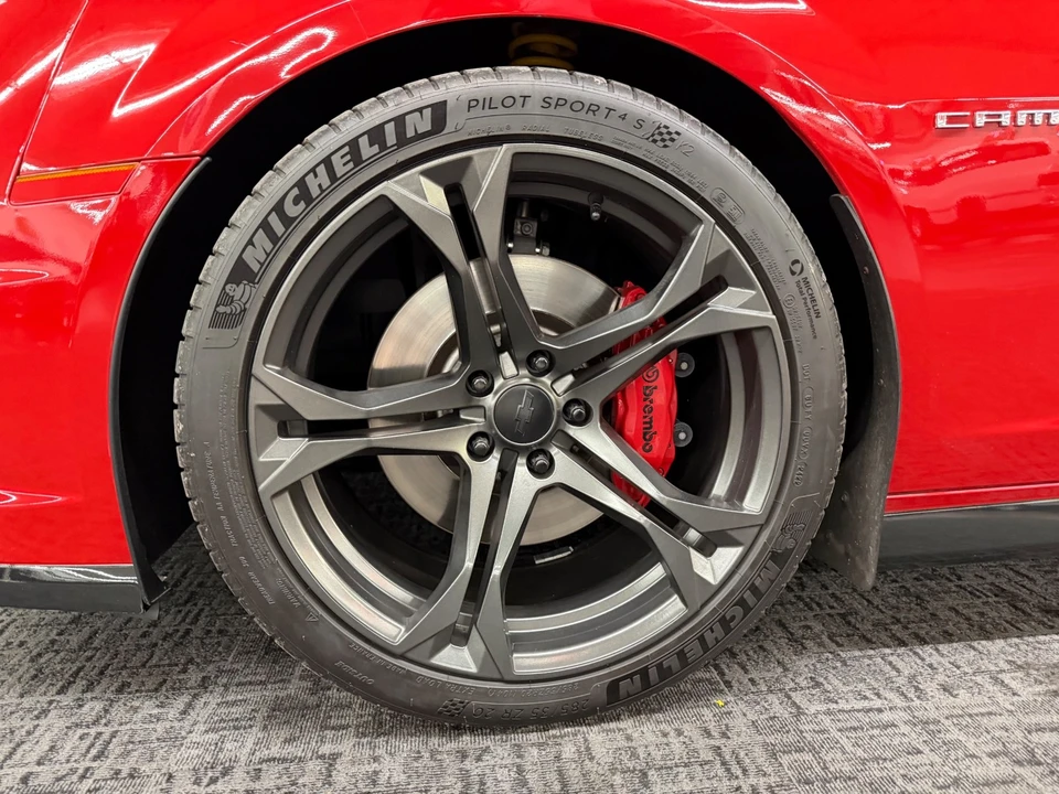 2011 Chevrolet Camaro SS 5th Gen - Image 21 of 31