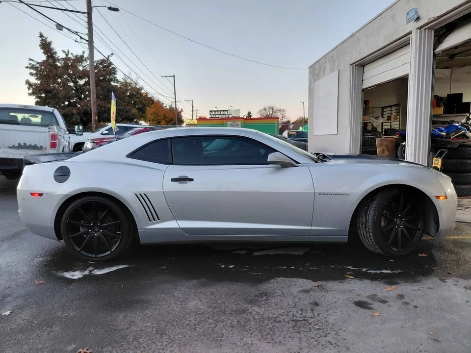 2011 Chevrolet Camaro 5th Gen - Image 3 of 10