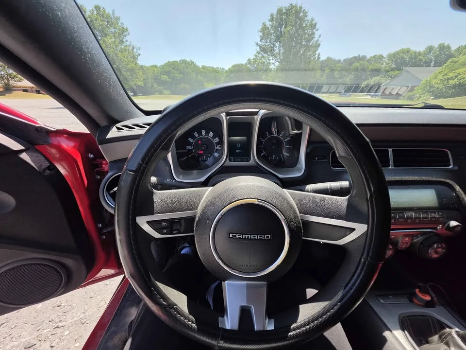 2011 Chevrolet Camaro 5th Gen - Image 16 of 20