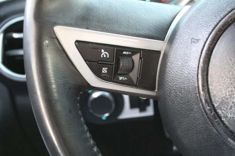 2011 Chevrolet Camaro 5th Gen - Image 15 of 20