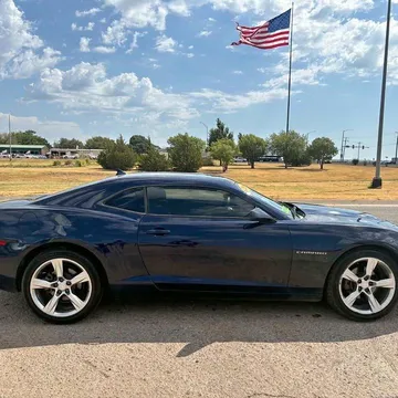 2011 Chevrolet Camaro LS Coupe