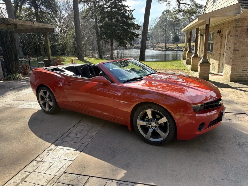 2011 Chevrolet Camaro 5th Gen - Image 9 of 13