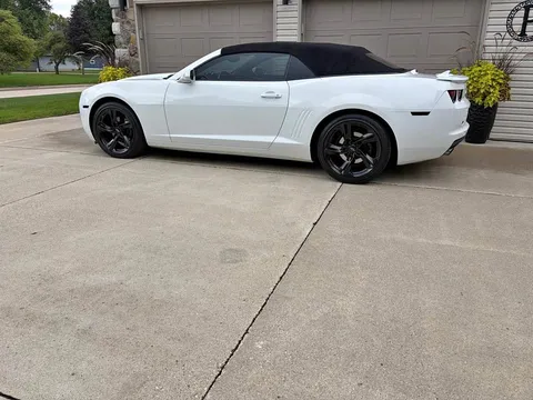 2011 Chevrolet Camaro LT Convertible 2D