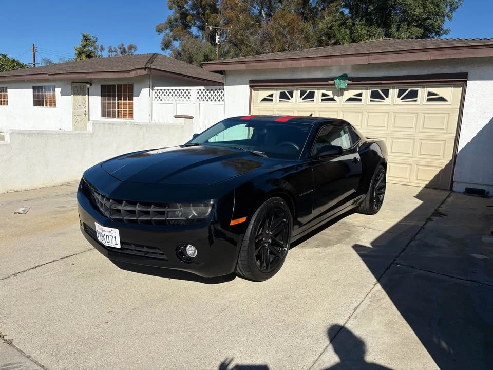 2011 Chevrolet Camaro 5th Gen - Image 2 of 11