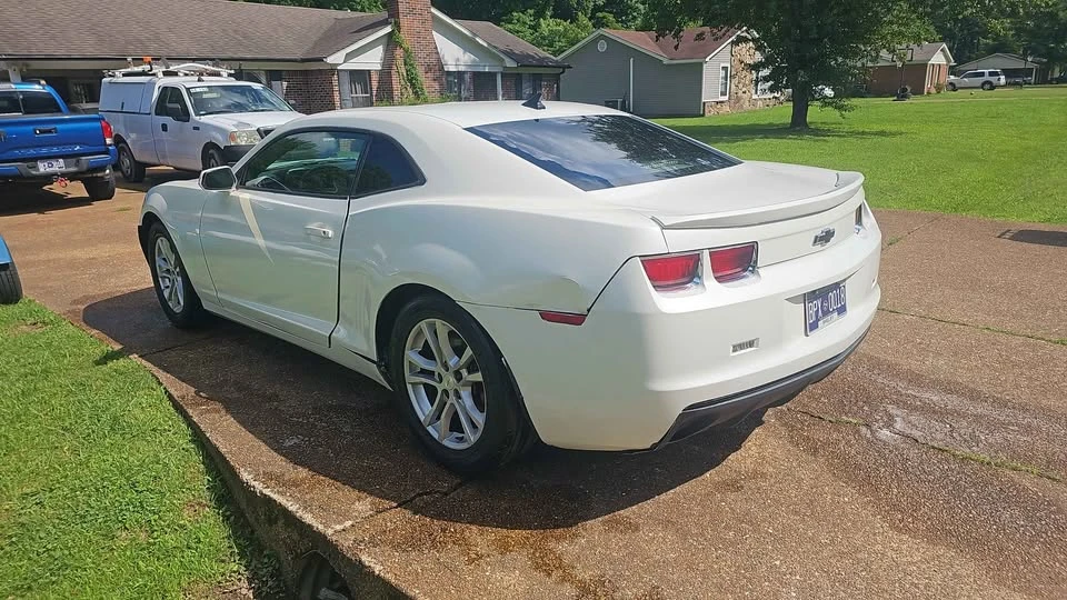 2011 Chevrolet Camaro 5th Gen - Image 13 of 15
