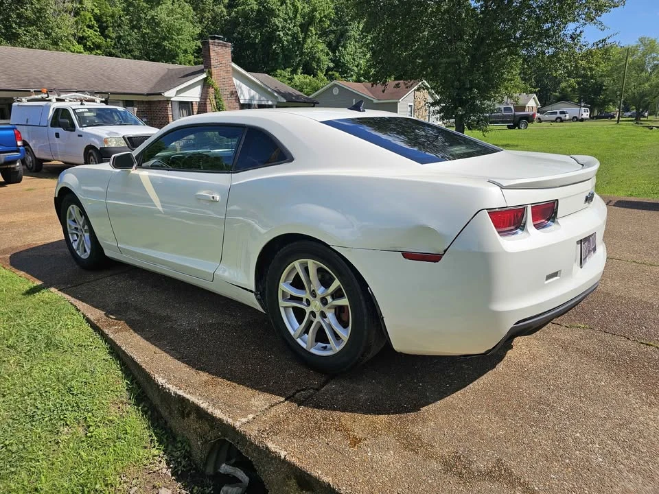2011 Chevrolet Camaro 5th Gen - Image 11 of 15