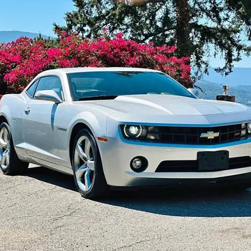 2011 Chevrolet Camaro LT Coupe 2D