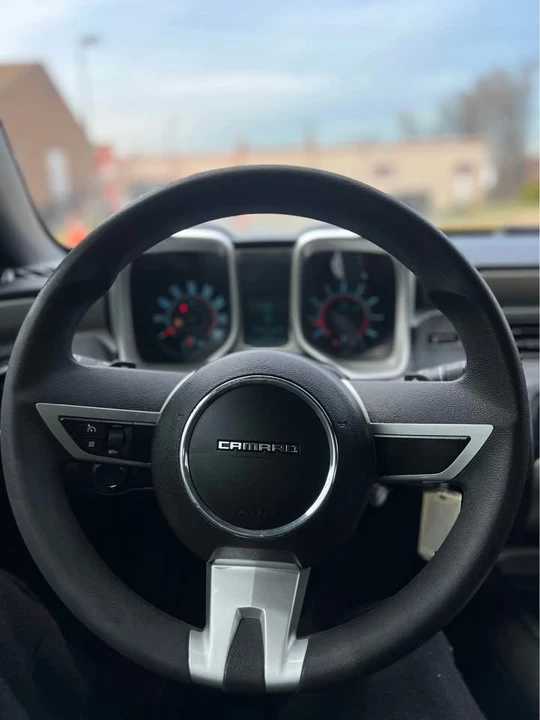2011 Chevrolet Camaro 5th Gen - Image 14 of 16